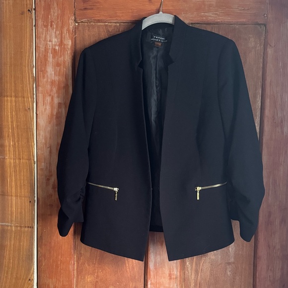 Tahari Arthur S Levine Jackets & Blazers - Elegant Black Blazer with Gold Zippers
